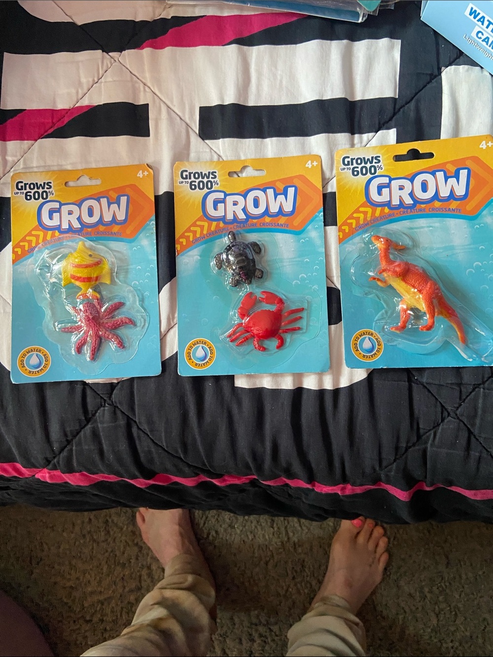 Expandable Sea & Dino Toy Set - Red, Orange, Yellow